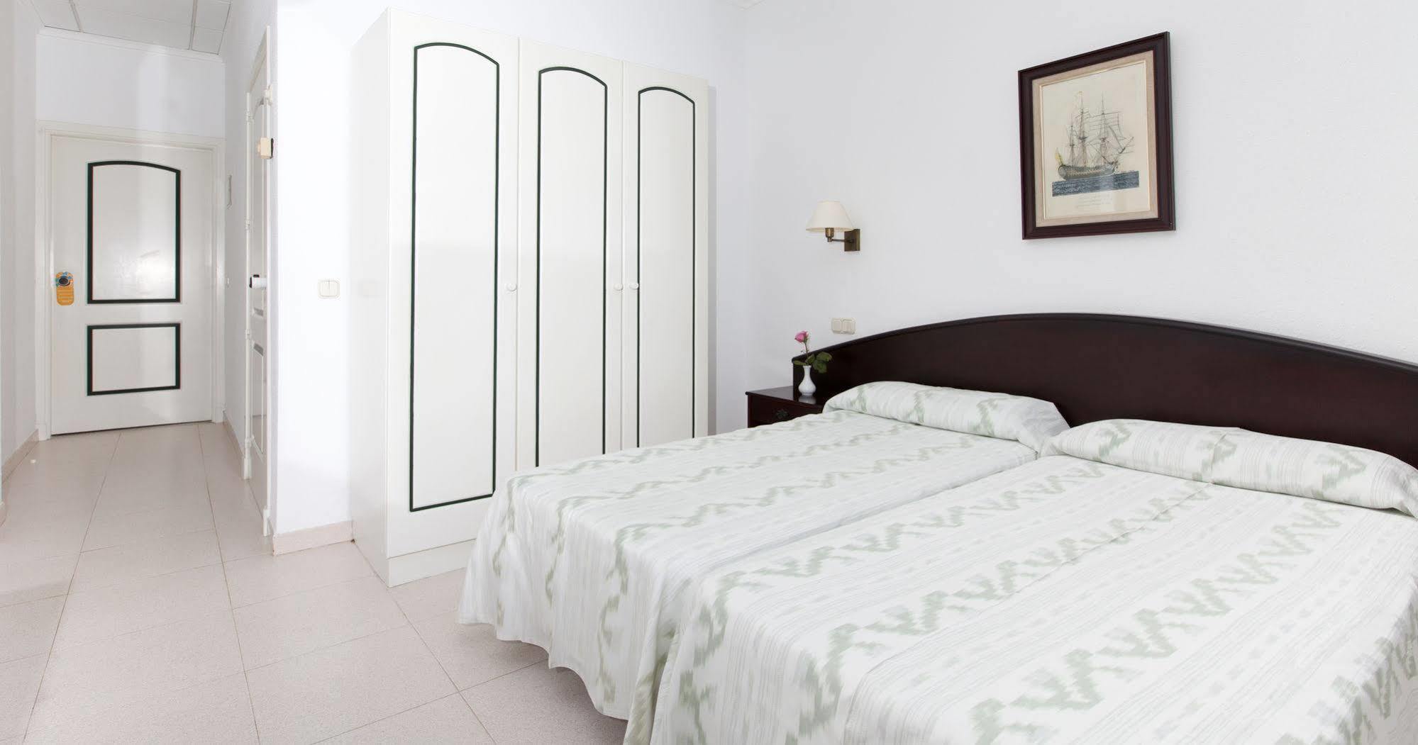 Son Bou Apartments Kültér fotó